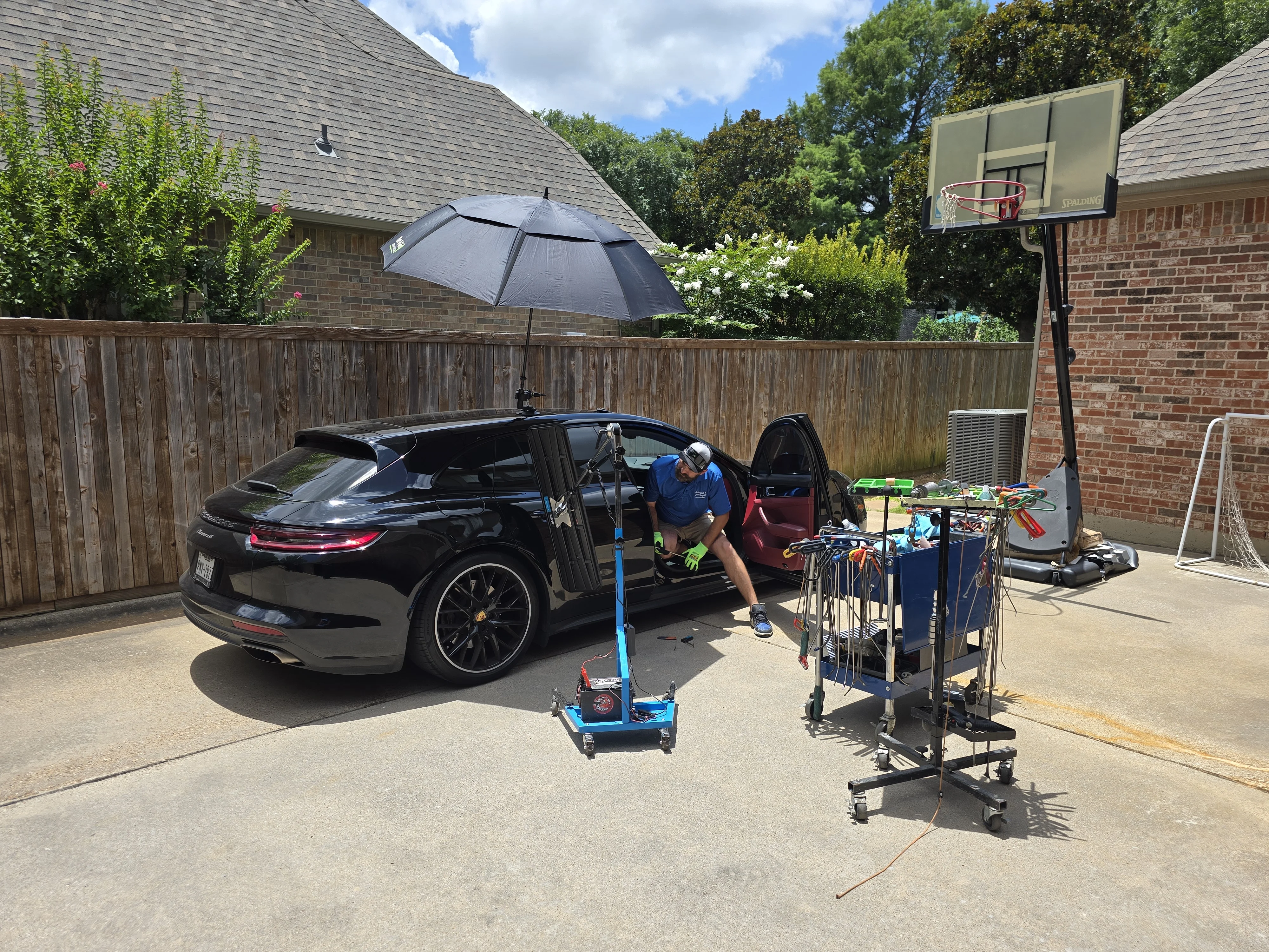 Mobile PDR Service in Grand Prairie TX with Paintless DR Trailer